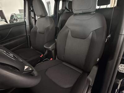 Jeep Renegade Renegade 1.6 mjt BUSINESS 2wd 130cv 56.000 KM. Nero usata Montecorvino Pugliano
