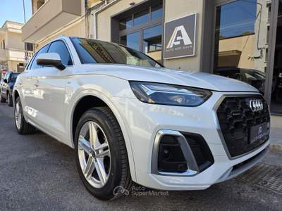Audi Q5 204 CV quattro S tronic S-Line.... Bianco usata Sava