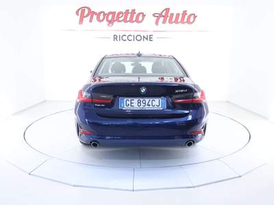 BMW Serie 3 318d 318 Serie 3 Berlina 318d mhev 48V Business Advantage auto CARPLAY LED NAVI Blu/Azzurro usata Riccione