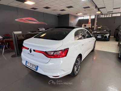 Renault Mégane Megane IV 2016 Grand Coupe Grand Coupe 1.5 blue dci Executive 115cv Bianco usata Romano di Lombardia
