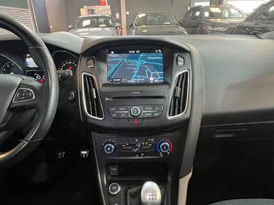 Ford Focus Focus IV 2015 5p 1.0 ecoboost ST-Line s Bianco usata Romano di Lombardia