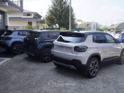 Jeep Avenger 1.2 turbo e-hybrid mhev Summit fwd 110cv edct6 TETTO PELLE Nero usata Gorlago