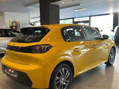 Peugeot 208 Allure PureTech 75 S/S Giallo usata Cesena