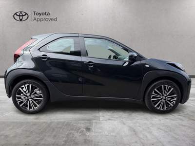 Toyota Aygo X 1.0B (72 CV) Active Nero usata Varese