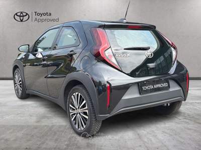 Toyota Aygo X 1.0B (72 CV) Active Nero usata Varese