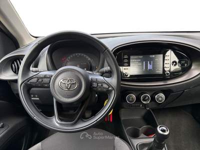Toyota Aygo X 1.0B (72 CV) Active Nero usata Varese