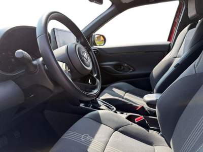 Toyota Yaris Cross 1.5H (116 CV) E-CVT Adventure Nero usata Varese