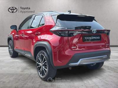 Toyota Yaris Cross 1.5H (116 CV) E-CVT Adventure Nero usata Varese