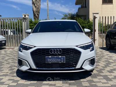 Audi A3 SPB S Line interno ed esterno 2.0 TDI 150CV  35 Bianco usata Borgetto