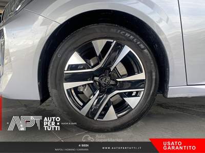 Peugeot 208 208 1.2 puretech Allure s&s 100cv Grigio usata Napoli