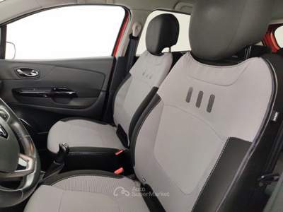 Renault Captur 1.5 Energy dCi 90cv EDC Zen Rosso usata Massa