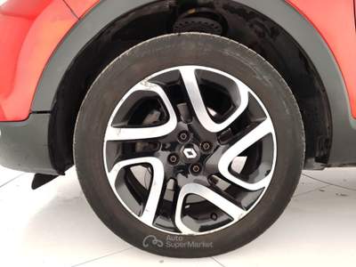 Renault Captur 1.5 Energy dCi 90cv EDC Zen Rosso usata Massa