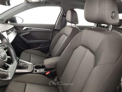 Audi A3 30 TDI Business Advanced Nero usata Massa