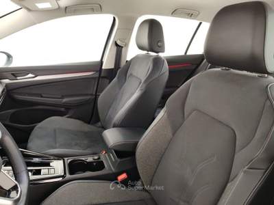 Volkswagen Golf 2.0 TDI SCR 110KW Style DSG usata Massa