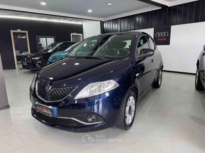 Lancia Ypsilon 5 porte Opening Edition Blu/Azzurro usata Torino