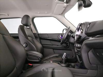 MINI Countryman Mini 2.0 Cooper D Essential auto Verde usata Roma