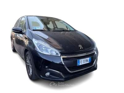 Peugeot 208 1° serie PureTech 82 5 porte Nero usata Rivignano Teor