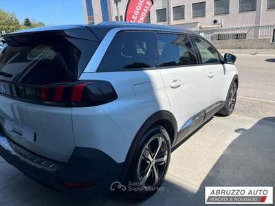 Peugeot 5008 5008 PureTech Turbo 130 S&S EAT8 Allure Bianco usata Città Sant'Angelo