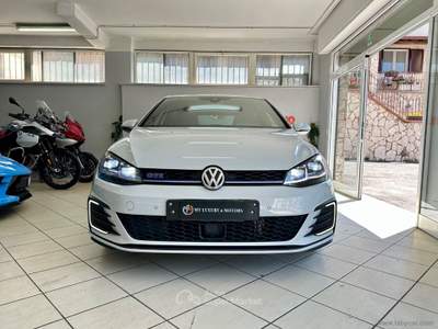 Volkswagen Golf Golf GTE 1.4 TSI DSG 5p. Plug-In-Hybrid Bianco usata Fonte Nuova