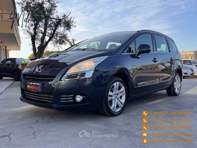 Peugeot 5008 5008 1.6 HDi 115 CV Business Grigio usata Este Peugeot 5008 5008 1.6 HDi 115 CV Business Grigio usata Este