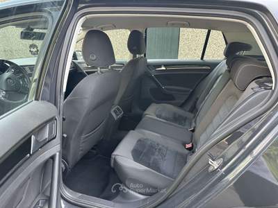 Volkswagen Golf 5p 2.0 tdi Highline 4motion 150cv usata Milano