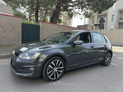 Volkswagen Golf 5p 2.0 tdi Highline 4motion 150cv usata Milano