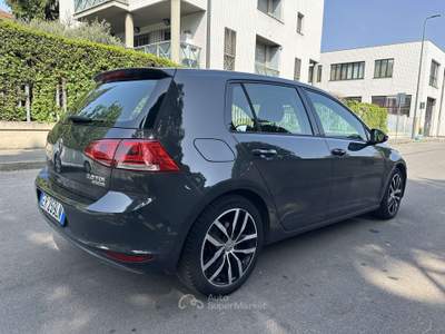 Volkswagen Golf 5p 2.0 tdi Highline 4motion 150cv usata Milano