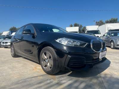 BMW Serie 1 116d 116 116d 5p. Advantage - 2022 139000 km Nero usata San Michele Salentino