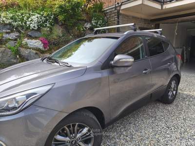 Hyundai ix35 tenuta in box , unico proprietario  non fumatore , tagliandi Grigio usata cossato