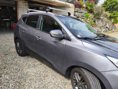 Hyundai ix35 tenuta in box , unico proprietario  non fumatore , tagliandi Grigio usata cossato