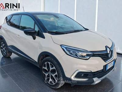 Renault Captur Captur I 2017 0.9 tce Intens 90cv Beige usata Massarosa