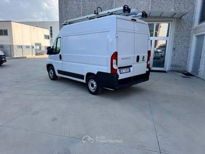 Fiat Ducato Ducato 30 2.3 MJT 120 CV M2H2 CON PORTASCALE E SCAFFALATURA Bianco usata Miranda