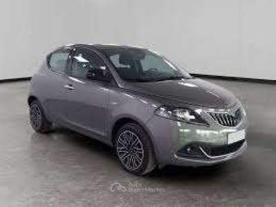 Lancia Ypsilon Ypsilon 1.0 firefly hybrid Gold 5 porte Grigio usata LECCO