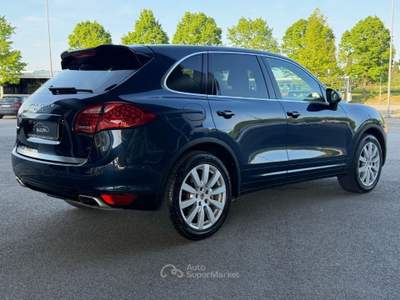 Porsche Cayenne 3.0 Diesel Blu/Azzurro usata Savignano sul Rubicone