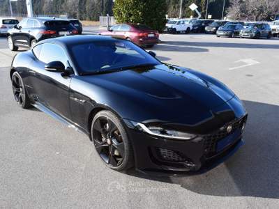 Jaguar F-Type 2.0 aut. Coupé R-Dynamic BLACK Nero usata Cuneo