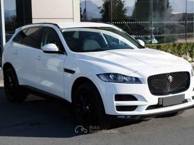 Jaguar F-Pace 2.0 D 180 CV AWD aut. IVA ESPOSTA Bianco usata Cuneo