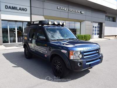 Land Rover Discovery 3 2.7 TDV6 7 POSTI Blu/Azzurro usata Cuneo