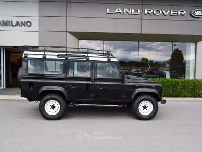 Land Rover Defender Defender 110 2.2 TD4 Station Wagon E N1 Nero usata Cuneo
