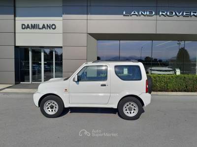 Suzuki Jimny Jimny 1.5 DDiS cat 4WD  NEOPATENTATI Bianco usata Cuneo