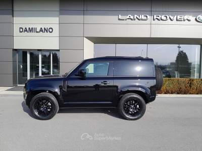 Land Rover Defender 3.0 D6 200 90 S AWD IVA ESPOSTA Nero usata Cuneo