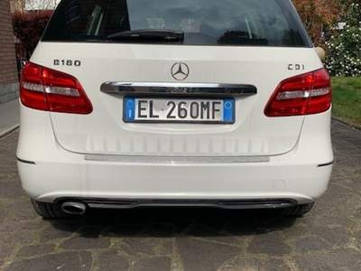Mercedes-Benz Classe B Unico Proprietario, non fumatore, mai incidentata. Bianco usata Reggio Nell'Emilia (RE)