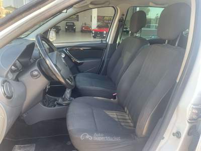 Dacia Duster Duster I 1.5 dci Laureate 4x2 110cv X NEOPATENTATI Bianco usata Ravenna