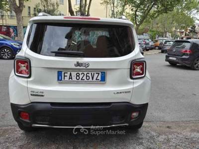 Jeep Renegade 4WD Active Drive Limited Bianco usata Roma