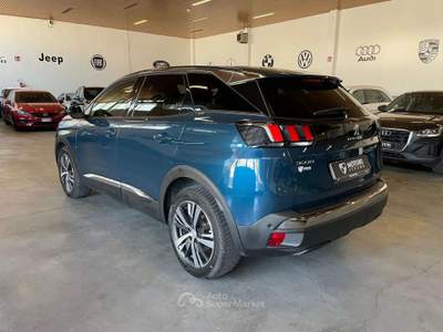 Peugeot 3008 3008 II 1.5 bluehdi Active Pack s Neopatentati Blu/Azzurro usata Verona
