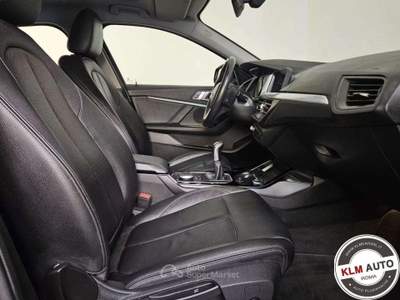 BMW Serie 1 118i 118 i 5p. Luxury tetto pano Nero usata Roma