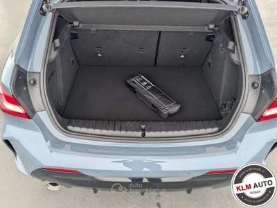 BMW Serie 1 118i 118 i 5p. M sport Ok x neopatentati Grigio usata Roma