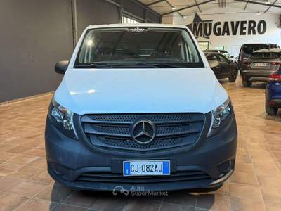 Mercedes-Benz Vito 95cv Bianco usata Salerno