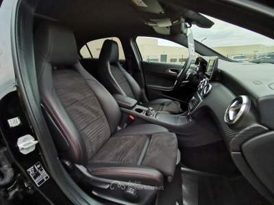 Mercedes-Benz Classe A 2017 Mercedes-Benz A180 AMG Navi Full LED Harman&Kardon Nero usata Capriate San Gervasio