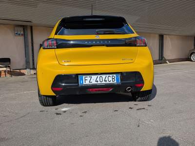 Peugeot 208 PEUGEOT 208 GT LINE 2019 (noepatentati) Giallo usata Prato