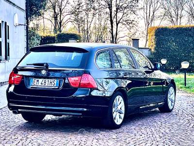 BMW Serie 3 318d BMW - Serie 3 - 318d 2.0 143CV cat Touring Eletta Nero usata Correggio